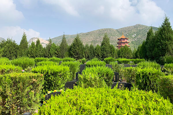 北京名人最多的墓地  怎样才能买到优质的墓地