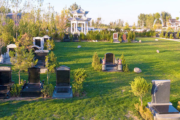 民政局北京墓地价格表中昌平区和海淀区的墓地价格多少？