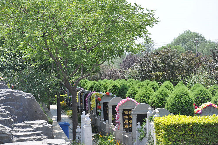 北京静安墓地价格表中都有哪些墓碑？价格分别是多少？