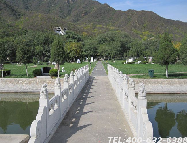 北京天寿陵园在哪里？天寿陵园是绿树成荫的风水宝地